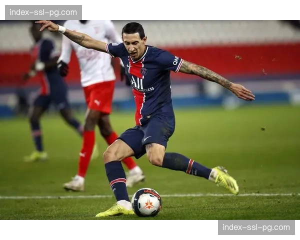 球场科技:波尔多主场测试新型摄像系统,旨在为教练组提供更精准的肋部活动分析